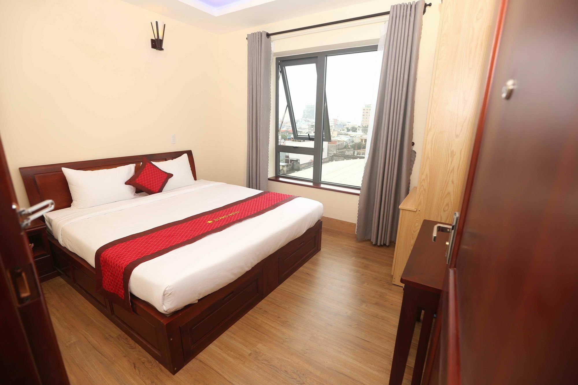 Stars Hotel Ντα Νανγκ Εξωτερικό φωτογραφία