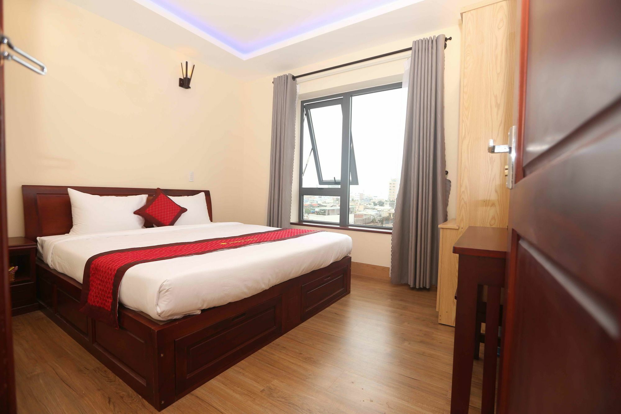 Stars Hotel Ντα Νανγκ Εξωτερικό φωτογραφία
