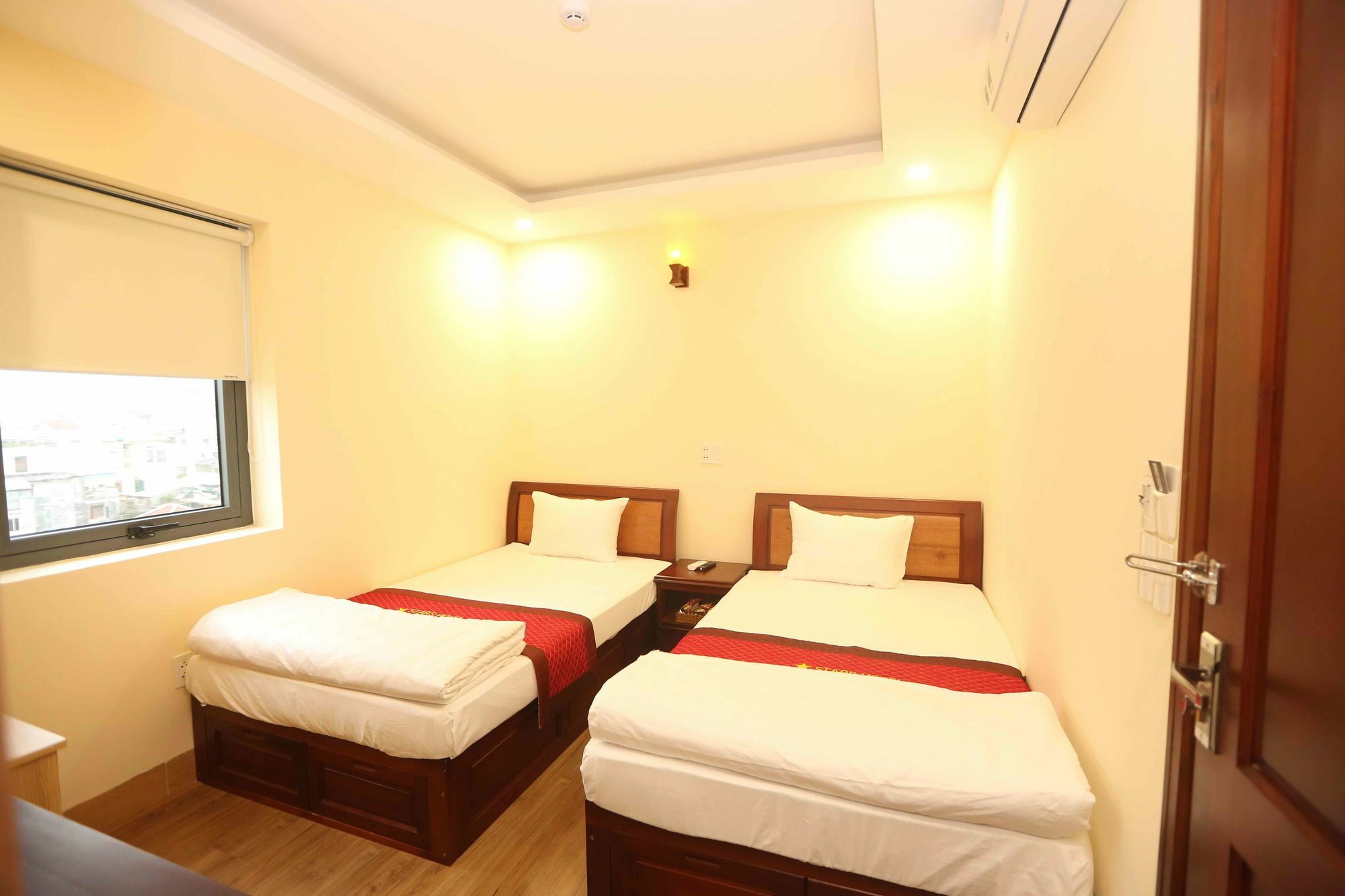 Stars Hotel Ντα Νανγκ Εξωτερικό φωτογραφία